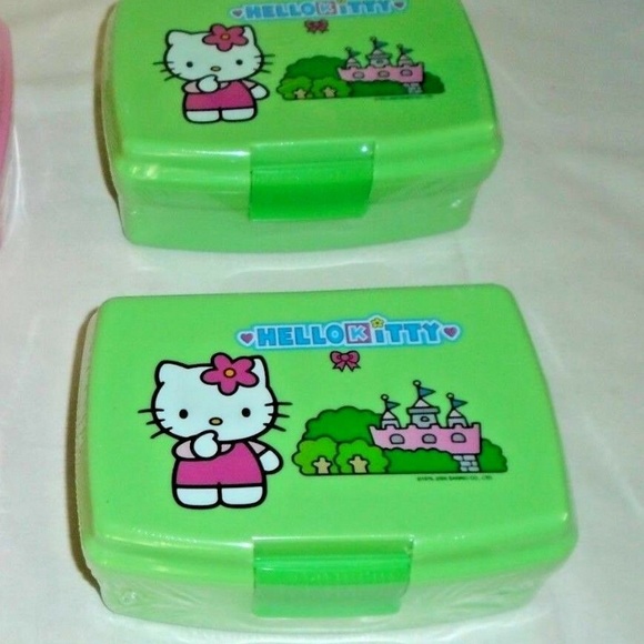 Vintage Rare Hello Kitty 2 Pc Sandwich Container
